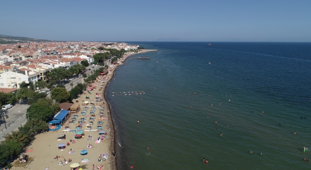 Tekirdağ’ın mavi bayraklı plajları tatilcileri cezbediyor