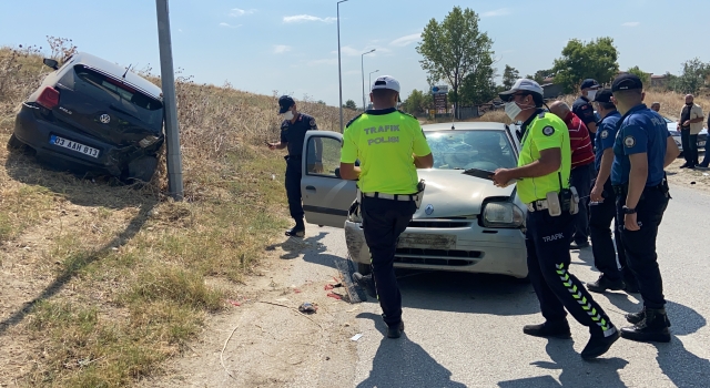 Edirne’de otomobiller çarpıştı: 1 yaralı