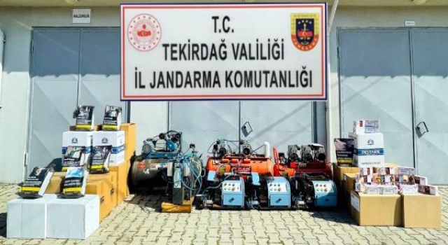 Kiraladığı evi kaçak sigara imalathanesine çeviren şüpheli yakalandı