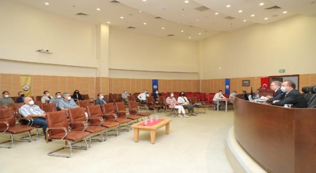 Trakya Üniversitesi merkez müdürleri toplandı