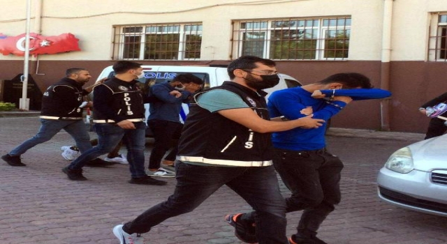 Çerkezköy’de uyuşturucu operasyonu; 3 gözaltı 